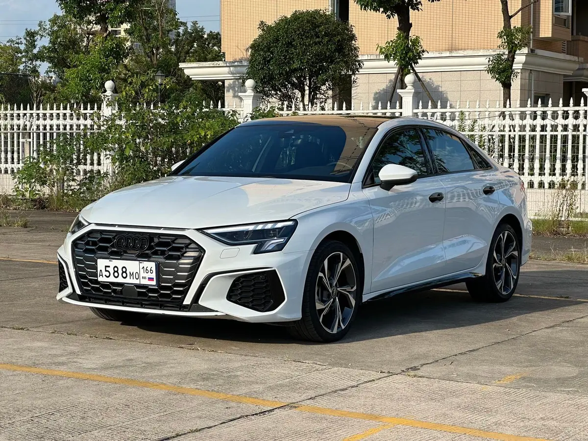 Audi A3L, 2023 модельного года (рестайлинг), 35 TFSI, комплектация Люкс-спортивная