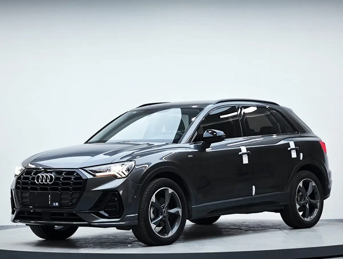 Audi Q3 2023, 35 TFSI, S line, 1,4 л турбо