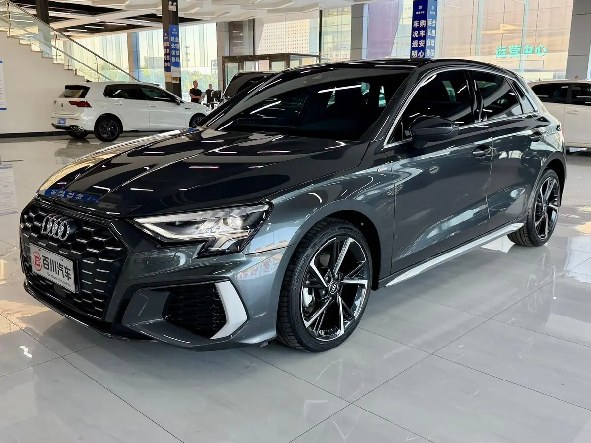 Audi A3 2023, 35 TFSI, Sport