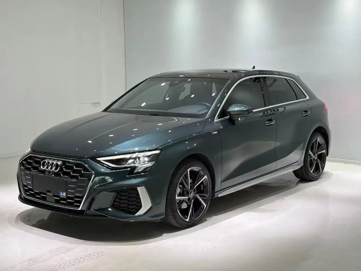 Audi A3 2022 модельного года, Sportback 35 TFSI, комплектация «Спортивная»