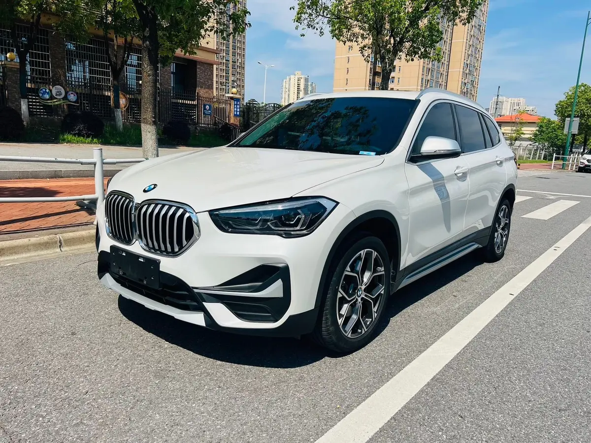 BMW X1, 2022, sDrive20Li, Стильная, АКПП