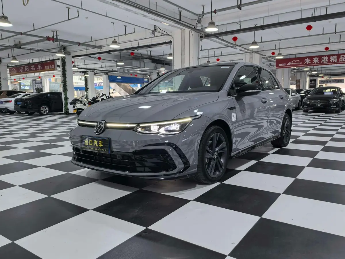 Volkswagen Golf, 2023 модельного года, 280TSI DSG R-Line Lite