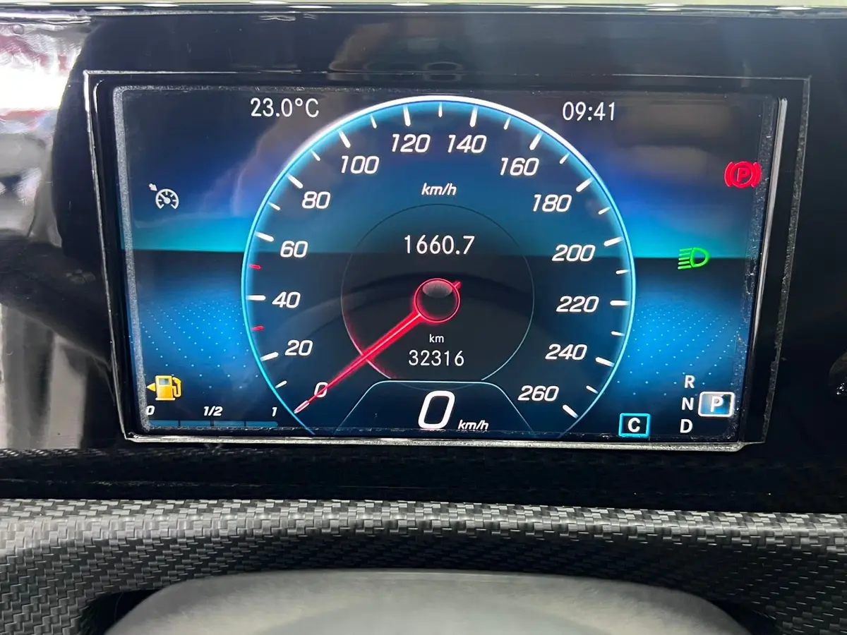 Mercedes-Benz A-класс, 2022 модельного года (рестайлинг), A 180 L, спортивный седан