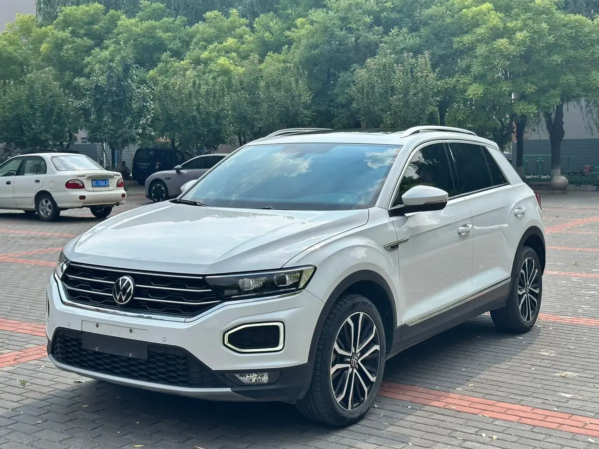 Volkswagen T-Roc 2021 (рестайлинг), 280 TSI, DSG, 2WD, Люкс