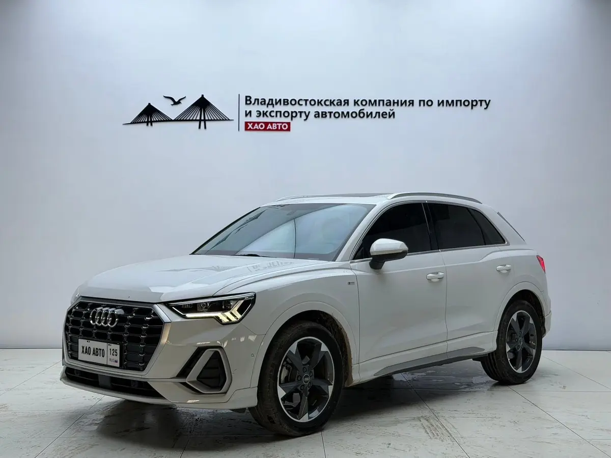 Audi Q3 2023 модельного года, 35 TFSI, комплектация «Спортивная» (1,4 л турбо)