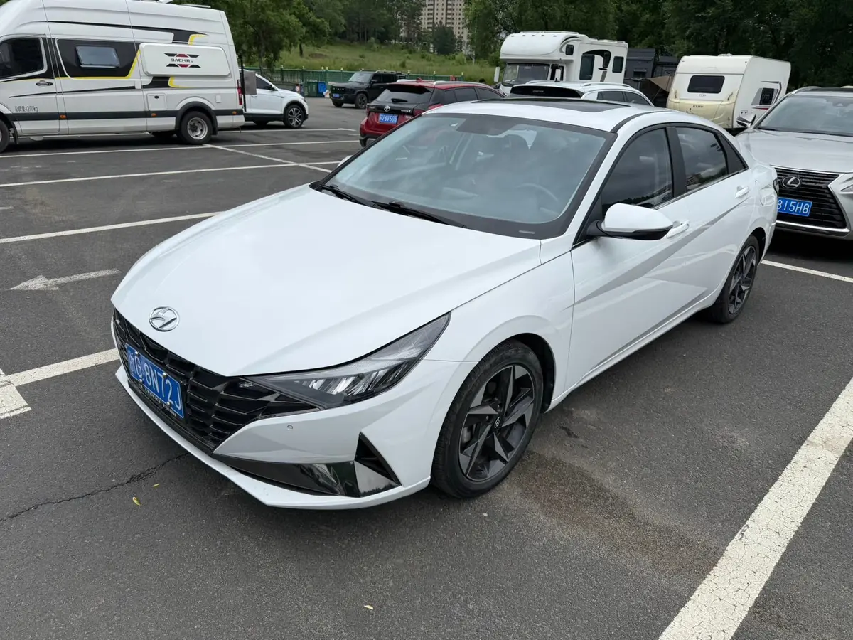 Hyundai Elantra, 2022 модельного года, 1.5L CVT GLX, комплектация «Элитная»