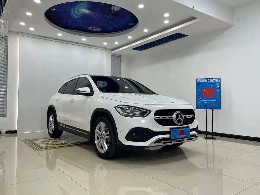 GLA 2022 GLA 180 1.3T АКПП Передний привод