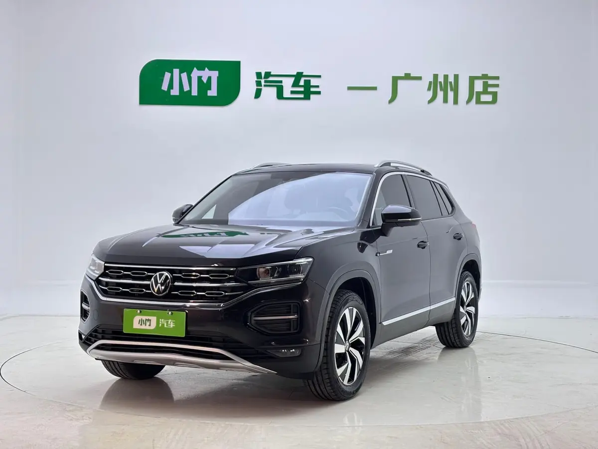 Volkswagen Tayron 2022 модельного года, 280TSI, привод 2WD, комплектация «Люкс» с интеллектуальной связью