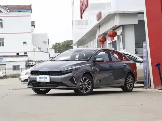 Kia K3 2023 1.5L CVT Делюкс Передний привод
