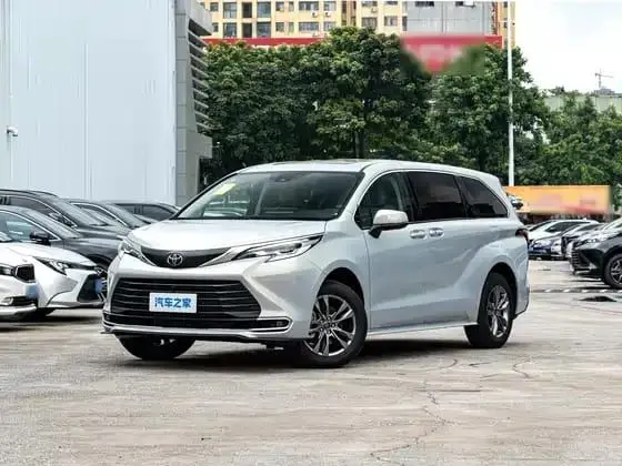 Sienna 2027 2.5L Гибрид Комфорт Передний привод
