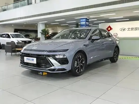 Hyundai Sonata 2024 1.5T Air DCT Передний привод