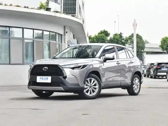 Toyota Frontlander 2024 2.0L Гибрид Элита Вариатор Передний привод