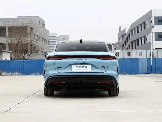 Han L EV 2025 701KM LiDAR Flagship Edition, Задний привод