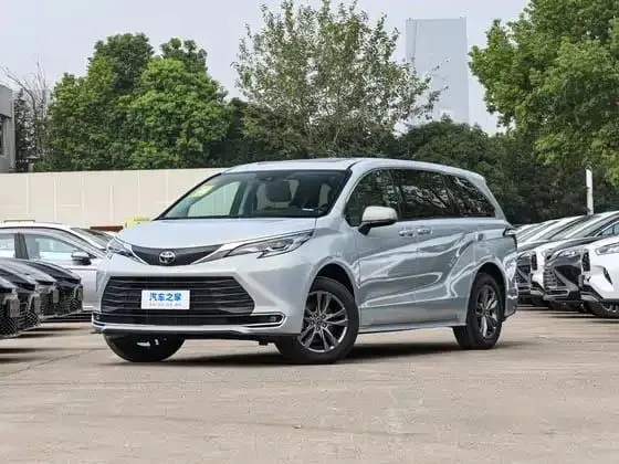 Sienna 2026 2.5L Гибрид Комфорт Передний привод