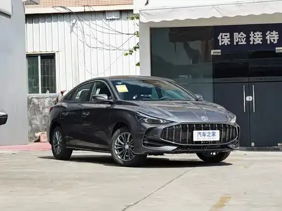 MG5 2026 180DVVT Global Luxury Edition 1.5L AKPP Peredniy privod