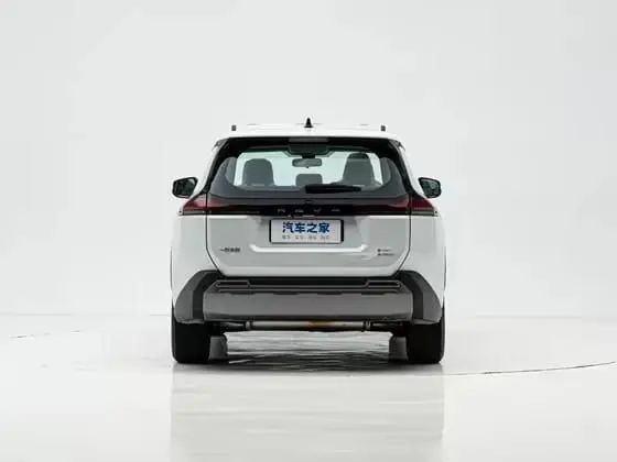 Toyota RAV4 2026 2.5L Гибрид Люкс Вариатор Полный привод