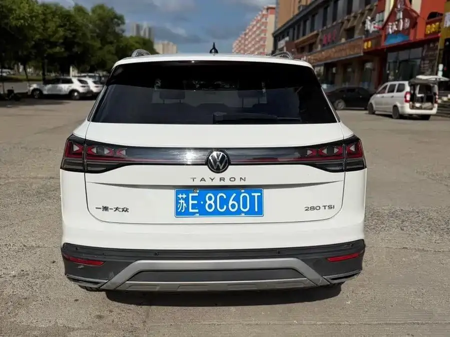 Tayron 2023 280TSI 2WD Luxury Plus Advanced 1.4T АКПП Передний привод