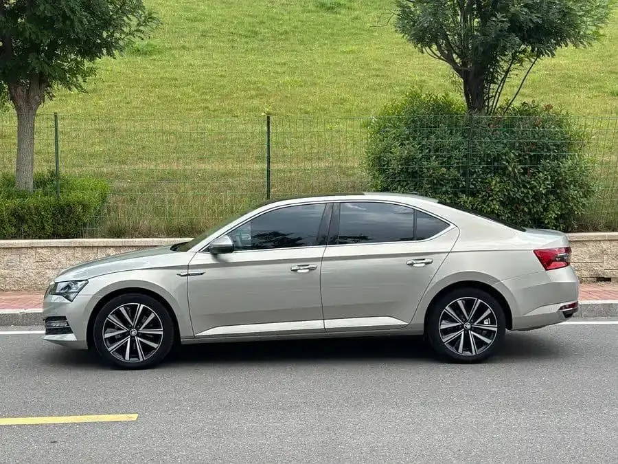 速派 2022款 TSI280 DSG尊享版 1.4T 自动 前置前驱
