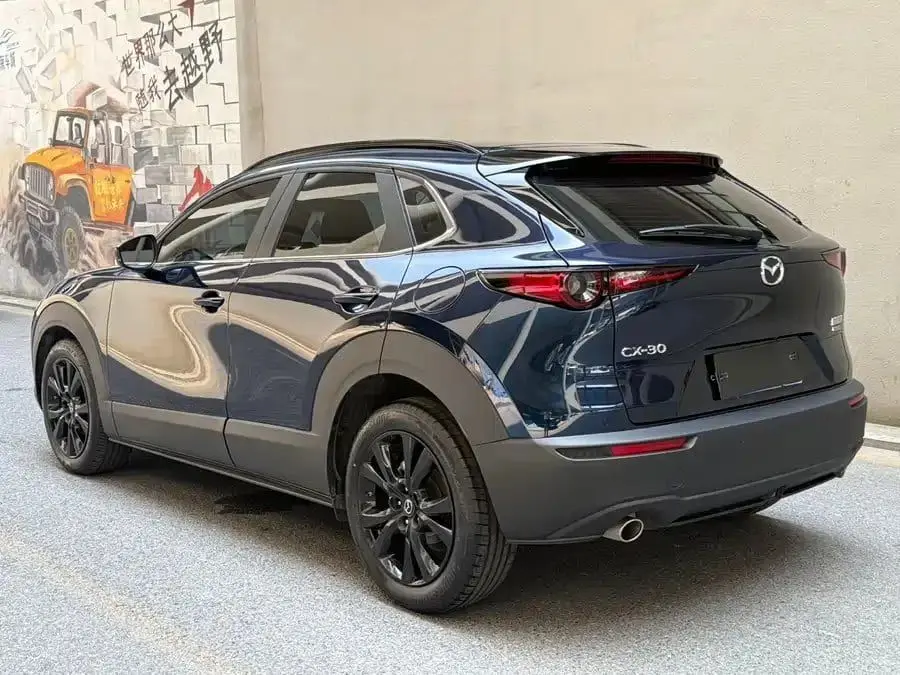 CX-30 2022款 2.0L 自动耀悦型黑曜版 2.0L 自动 前置前驱
