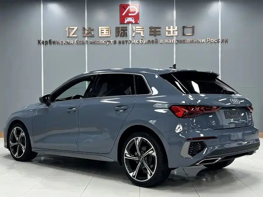 Audi A3 2022 Sportback 35 TFSI RS-пакет 1.4T АКПП Передний привод