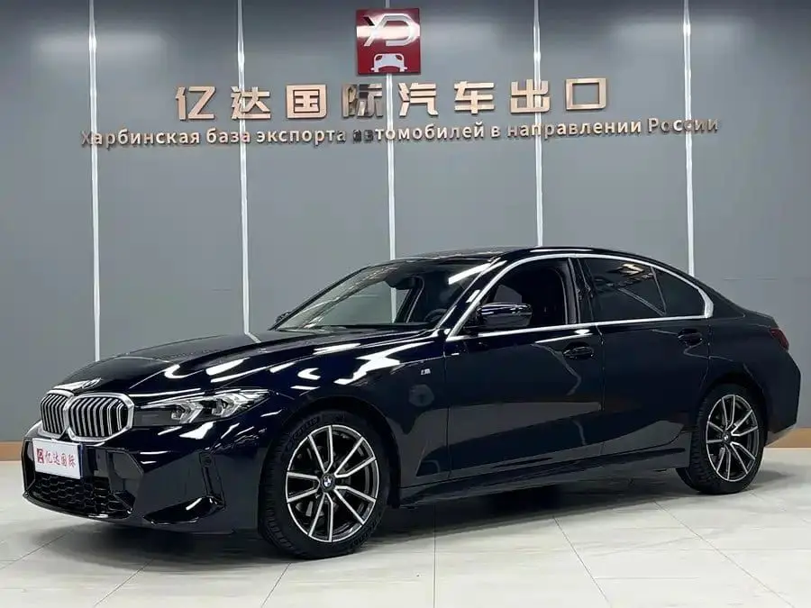 BMW 3 серия 2023 320i M Sport-пакет 2.0T АКПП Задний привод