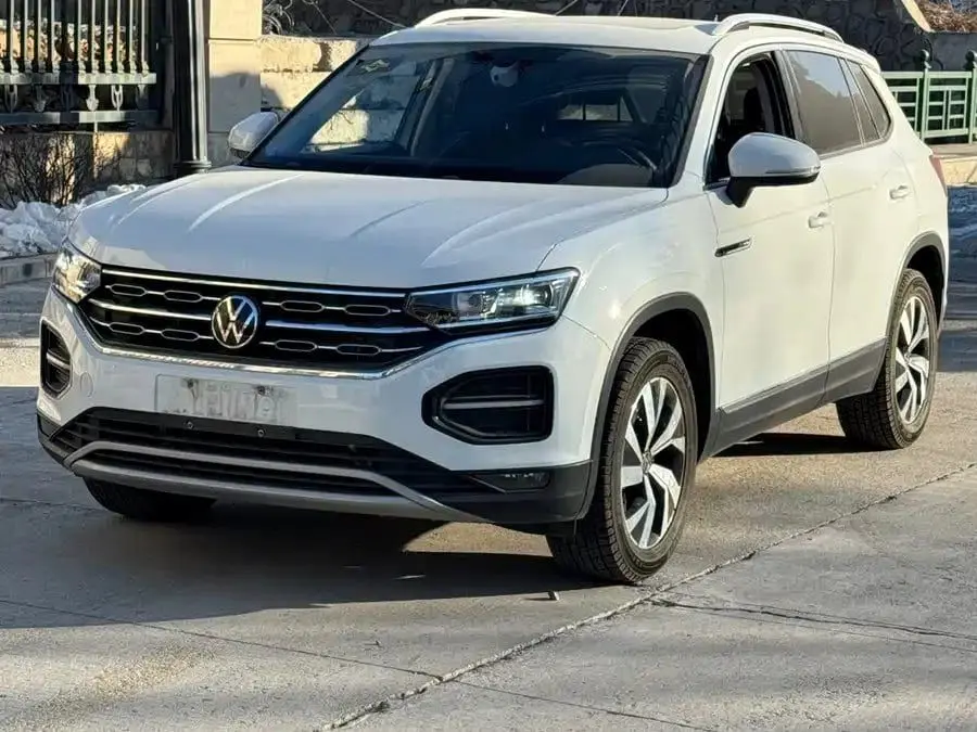 Tayron 2022 280TSI 2WD Luxury Connect 1.4T АКПП Передний привод