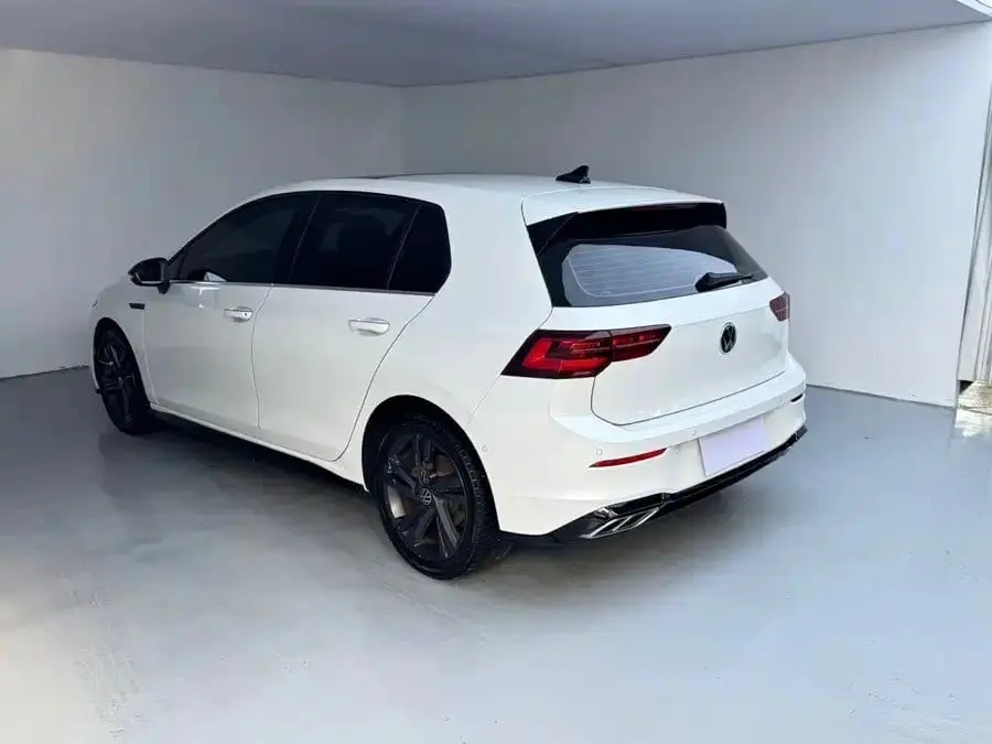 Golf 2023 280TSI DSG R-Line Automatic 1.4T FWD