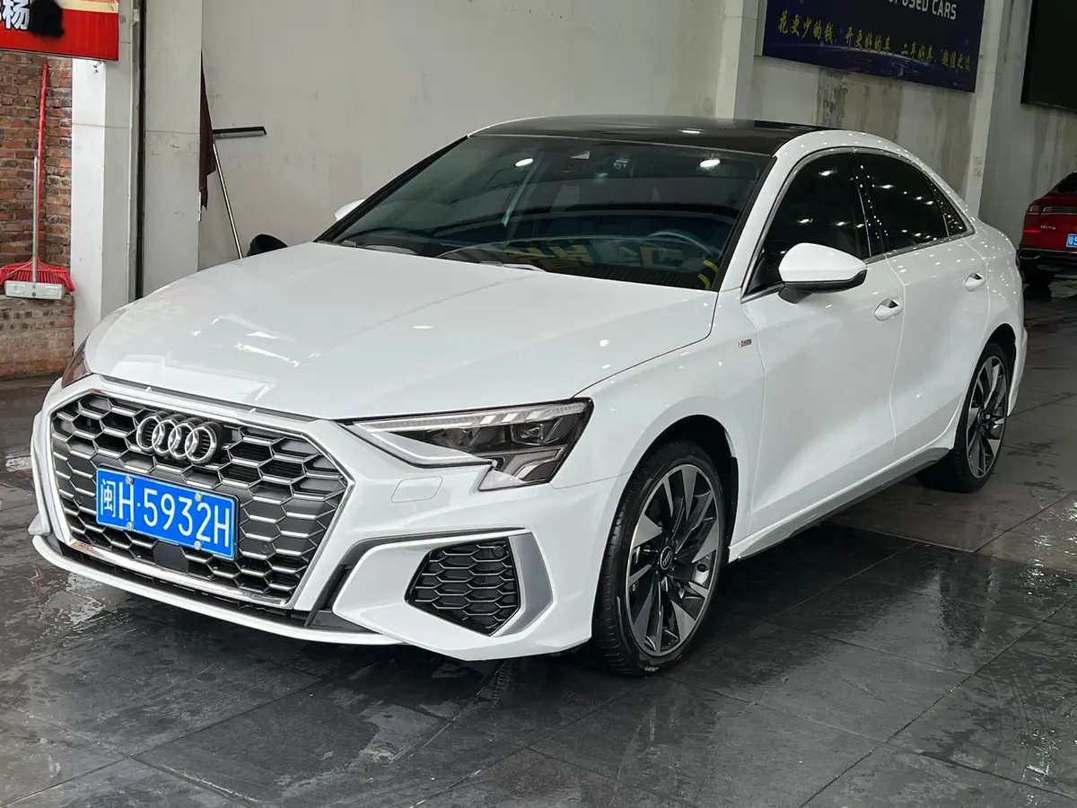 Audi A3L Limousine, 2023 модельного года, 35TFSI, комплектация Fashion Sport