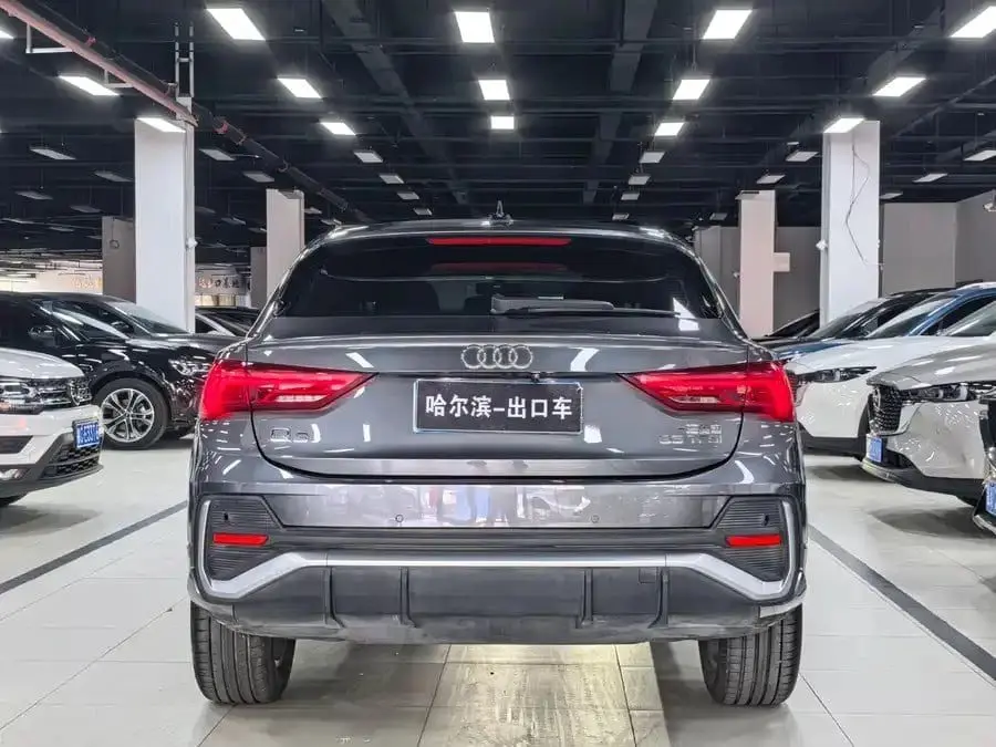 Audi Q3 Sportback 2022 35 TFSI Progressive 1.4T АКПП Передний привод (Фастбэк)
