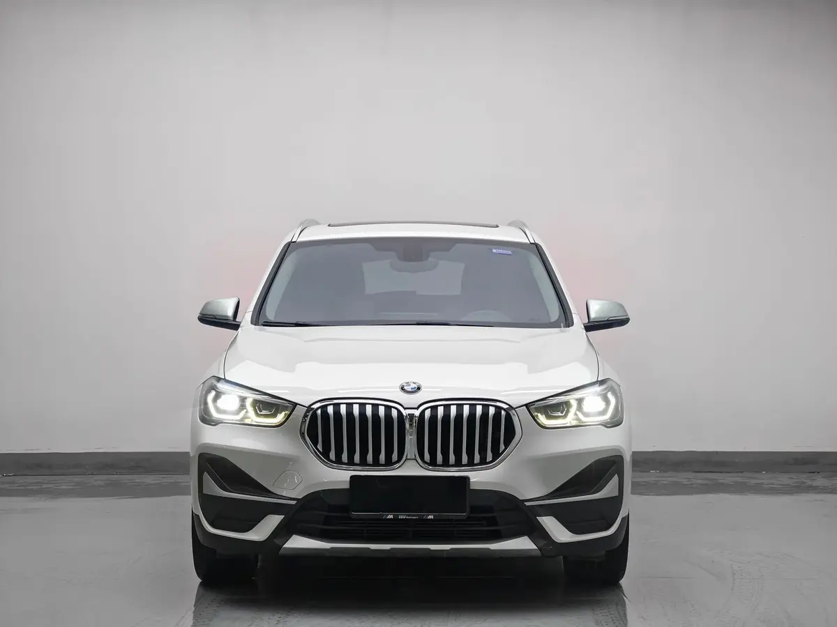 BMW X1 2022 sDrive20Li Style