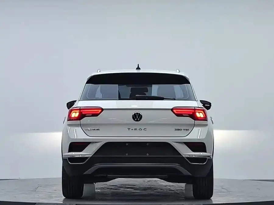 T-Roc 2022 280TSI DSG 2WD Elite Plus 1.4T АКПП Передний привод
