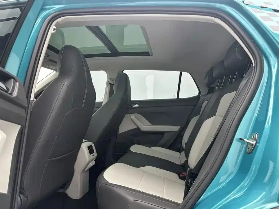 T-Cross 2023 280TSI DSG Luxury 1.4T АКПП Передний привод