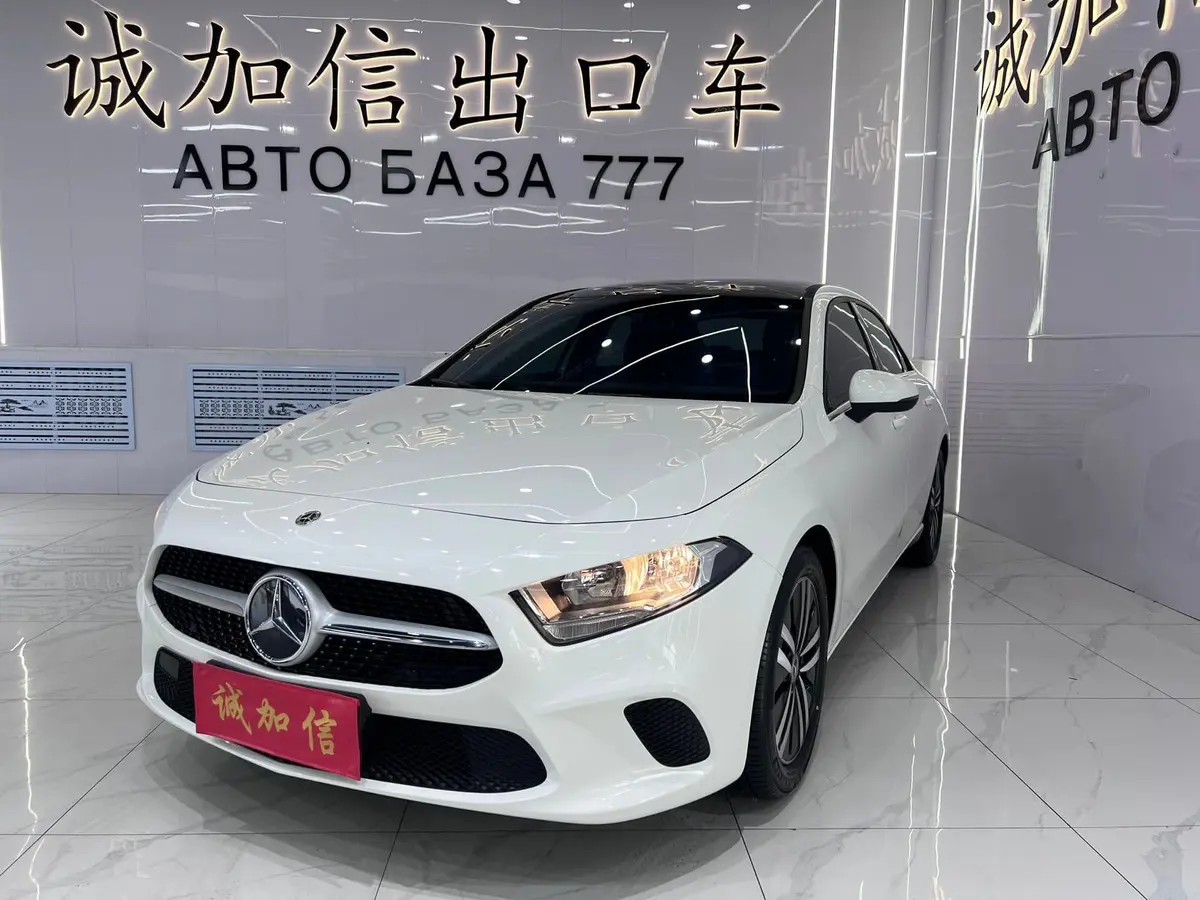 Mercedes-Benz A-класс, 2022 модельного года (рестайлинг), A 180 L, спортивный седан
