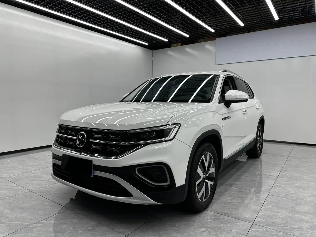 Volkswagen Tayron, 2023 модельного года, 280TSI, передний привод, комплектация Deluxe Plus