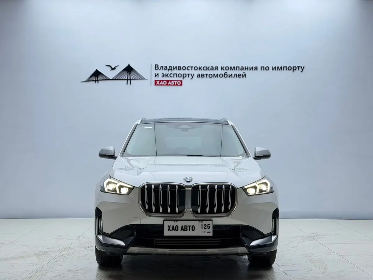 BMW X1, 2023 модельного года, sDrive20Li, пакет X-Design