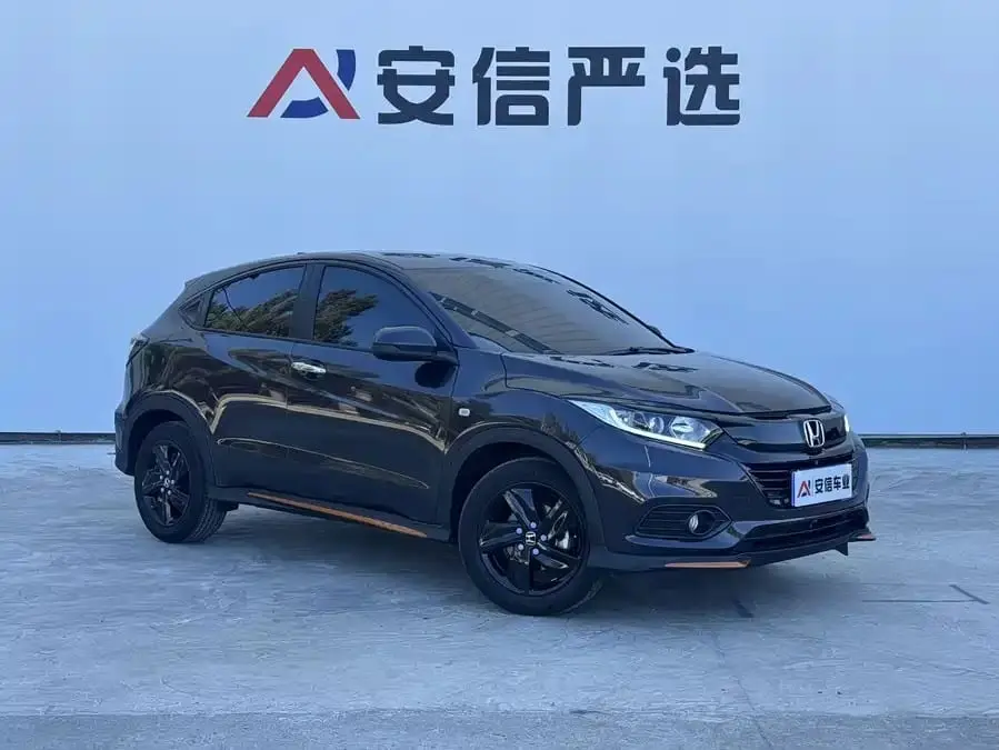 Honda Vezel, 2022 модельный год, 1.5L, CVT, комплектация Midnight Pioneer Edition, 1.5L, автоматическая КПП, передний привод
