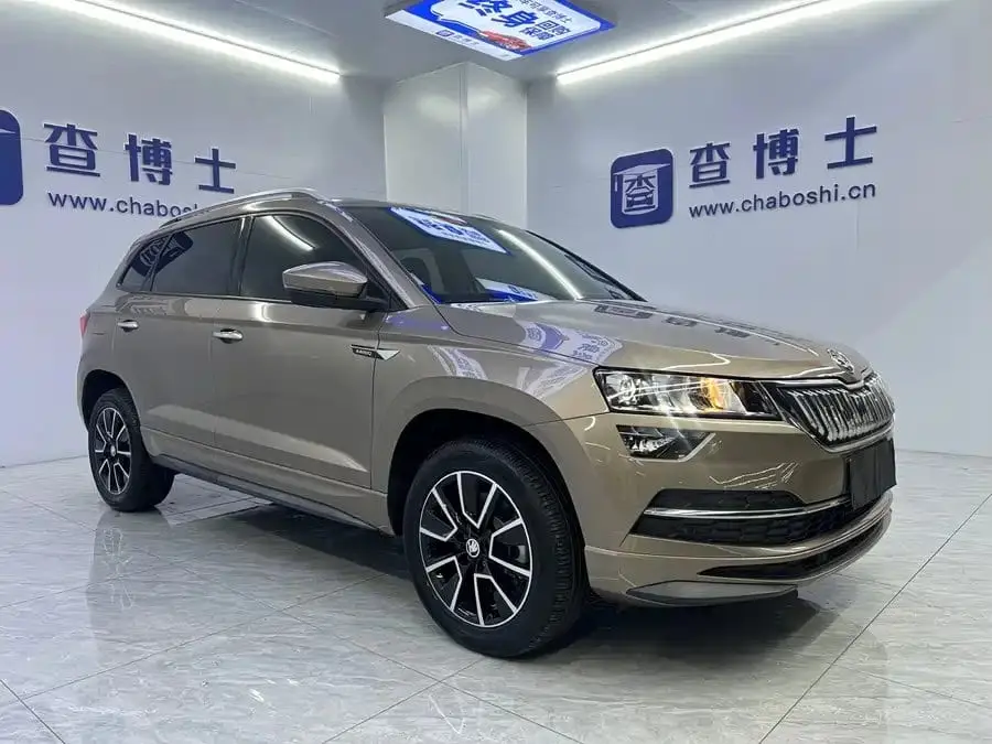 Skoda Karoq 2022 TSI280 Prestige Edition 1.4T АКПП Передний привод