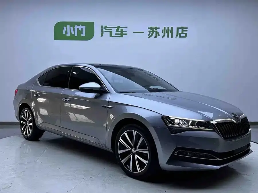Skoda Superb 2022 TSI280 DSG Prestige Edition 1.4T АКПП Передний привод