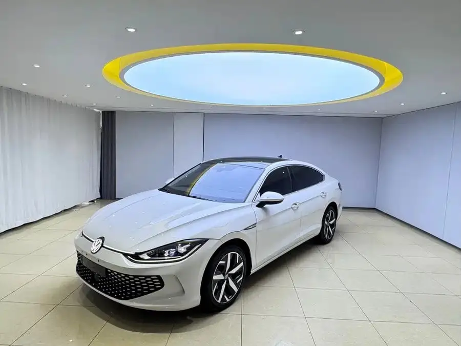 Lamando 2022 Lamando L 280TSI DSG Cool-Hot 1.4T АКПП Передний привод