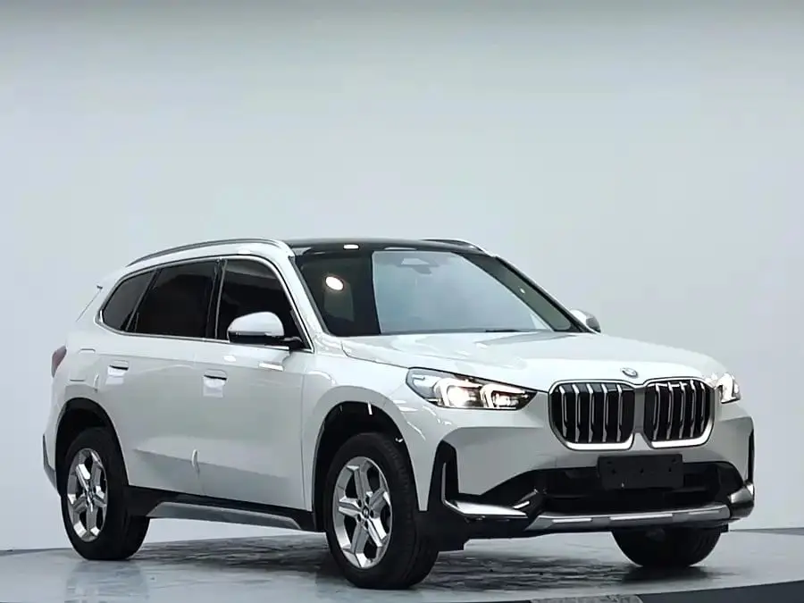 BMW X1 2023 sDrive20Li X Design-пакет 1.5T АКПП Передний привод
