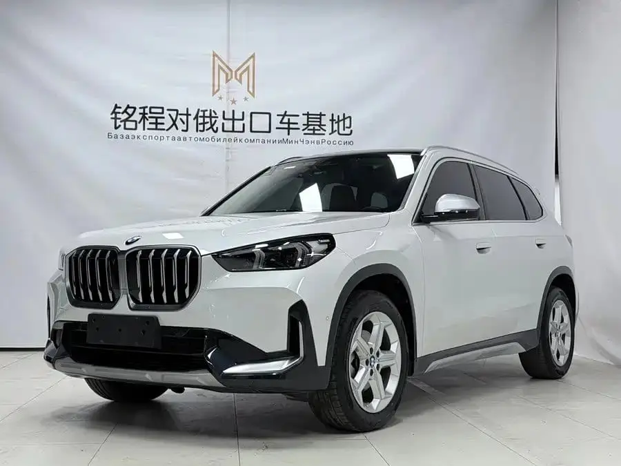 BMW X1 2023 sDrive20Li X Design-пакет 1.5T АКПП Передний привод