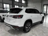 Volkswagen Tayron, 2023 модельного года, 280TSI, передний привод, комплектация Люкс PLUS 19