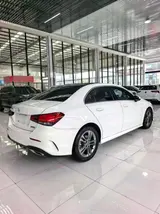 Mercedes-Benz A 180 L 8