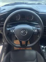 Volkswagen Tayron, 2022 модельного года, 280TSI, передний привод, комплектация Люкс 17