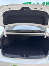 Hyundai Elantra, 2022 модельного года, 1.5L CVT LUX, комплектация «Люкс», экологический класс China VI 3