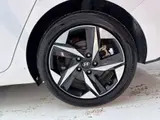 Hyundai Elantra, 2022 модельного года, 1.5L CVT LUX, комплектация «Люкс», экологический класс China VI 2
