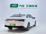 Hyundai Elantra, 2022 модельного года, 1.5L CVT LUX, комплектация «Люкс», экологический класс China VI 8