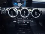 Mercedes-Benz A 180, 2022 модельного года, спортивный седан 8