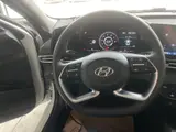 Hyundai Elantra, 2022 модельного года, комплектация «Премиум» 9