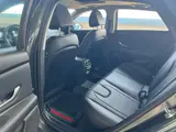 Hyundai Elantra, 2023 модельного года, 1.5L CVT LUX, комплектация «Люкс», экологический класс China VI 8